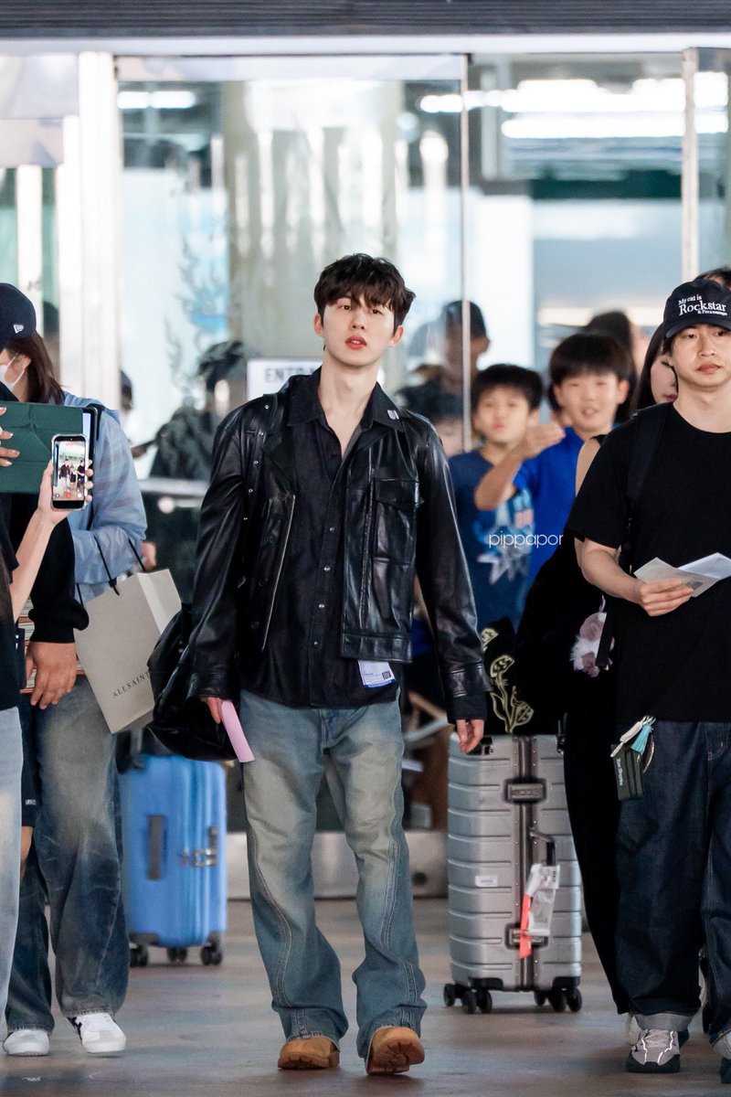 pippapor's tweet photo. D-1 Welcome back Hanbin 🧡#2026THELASTPARADEENCOREINBANGKOK

#HANBIN #비아이 #김한빈 https://t.co/X65y8fCRzD