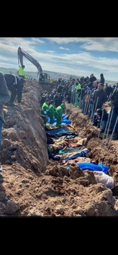 #UNUTMA
#AFFETME 
#6Subat2023Depremi 
Bedenimde değil ruhumda sızı.