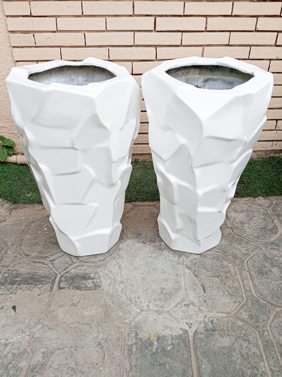 benalaegbu1's tweet photo. Fiberglass Pots available https://t.co/Z4AFIj9dJj