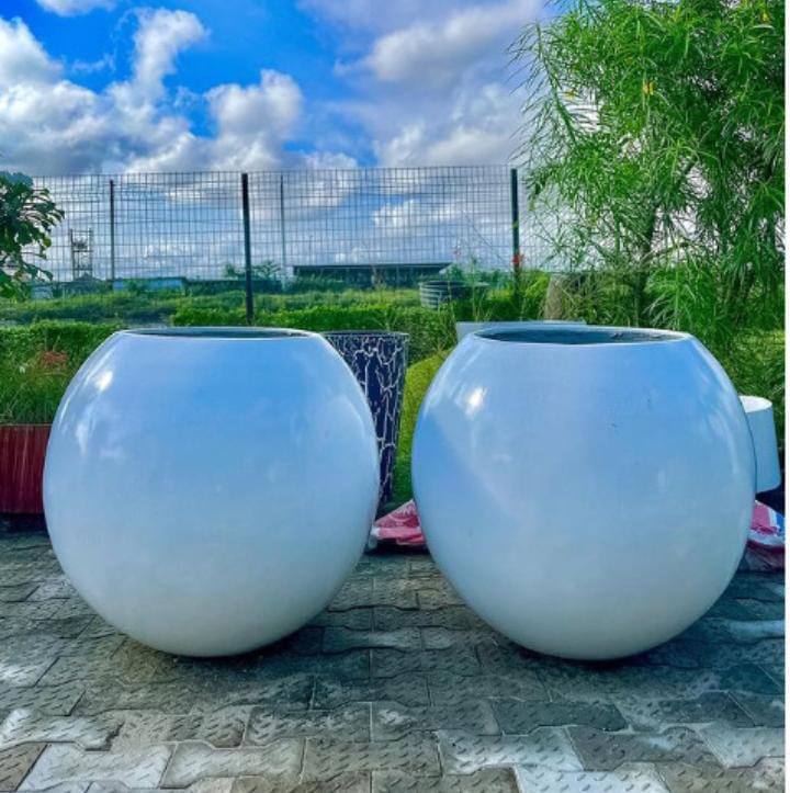 benalaegbu1's tweet photo. Fiberglass Pots Available https://t.co/DZxbnVyy6d