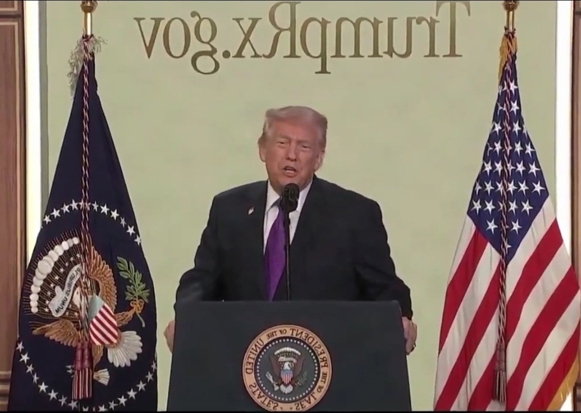 Nice Coms Mr President... 
Right above your head. In the center of all.