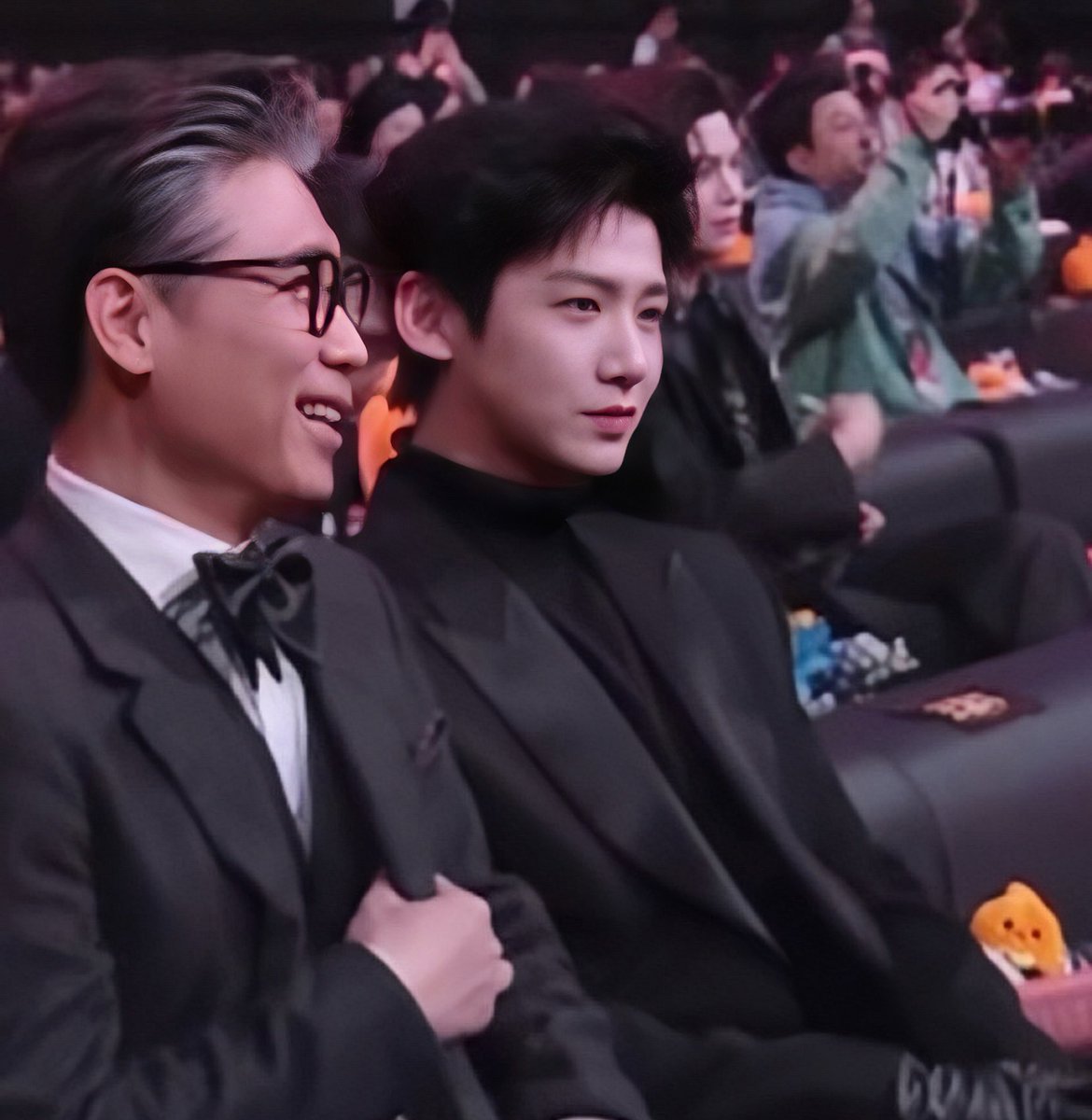 janx_n1ca's tweet image. its okay if we got no interaction from them ytd, at least i got this reaction from bjt it enough.

im waiting to celebrate their first anniversary of tff with them ♡♡