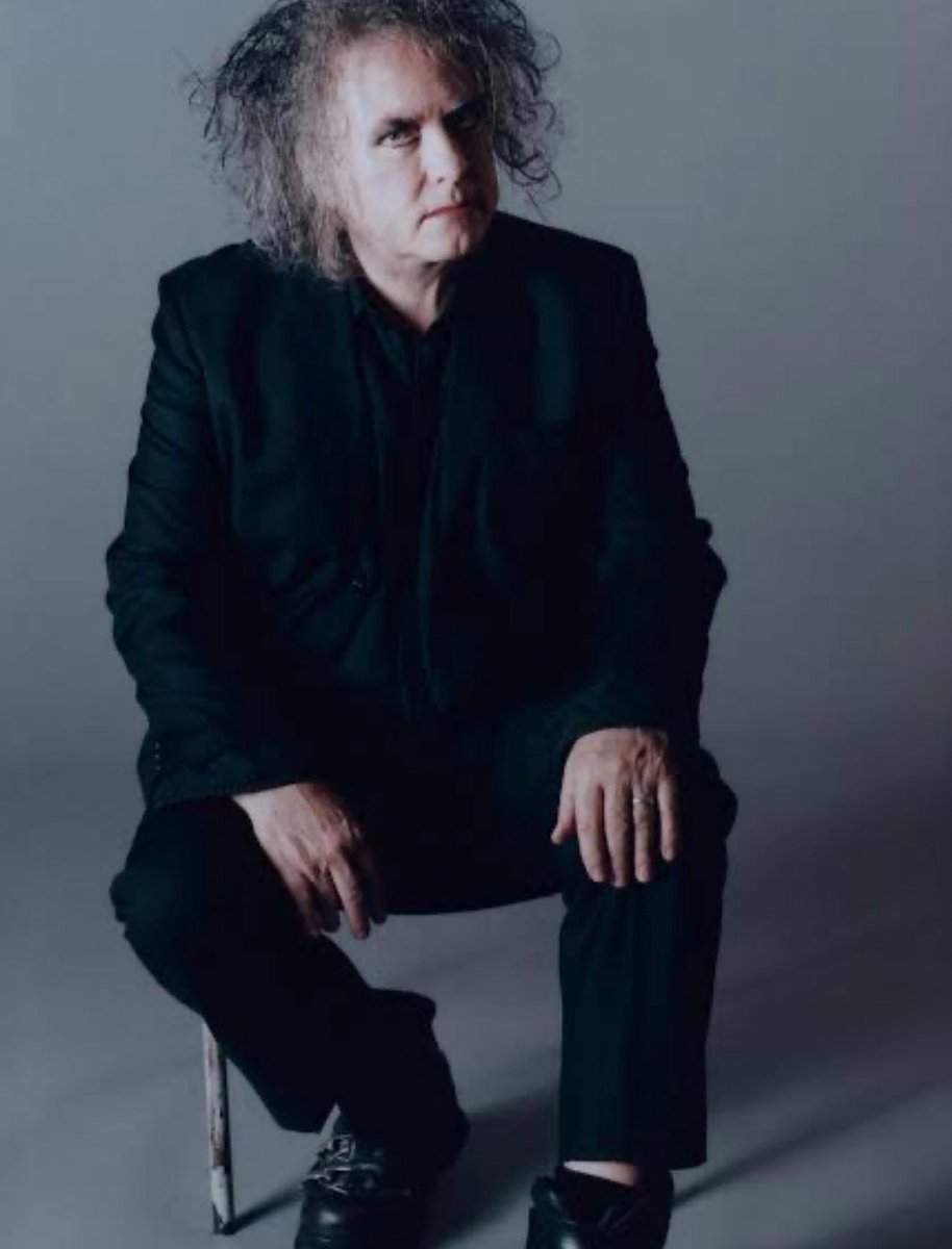 0neEyedBastard's tweet image. Robert Smith donates $2,000,000 dollars to the LGBTQIA+ community. 

 "Hope they find a cur…cure. A cure. The Cure. I think I like that name…”