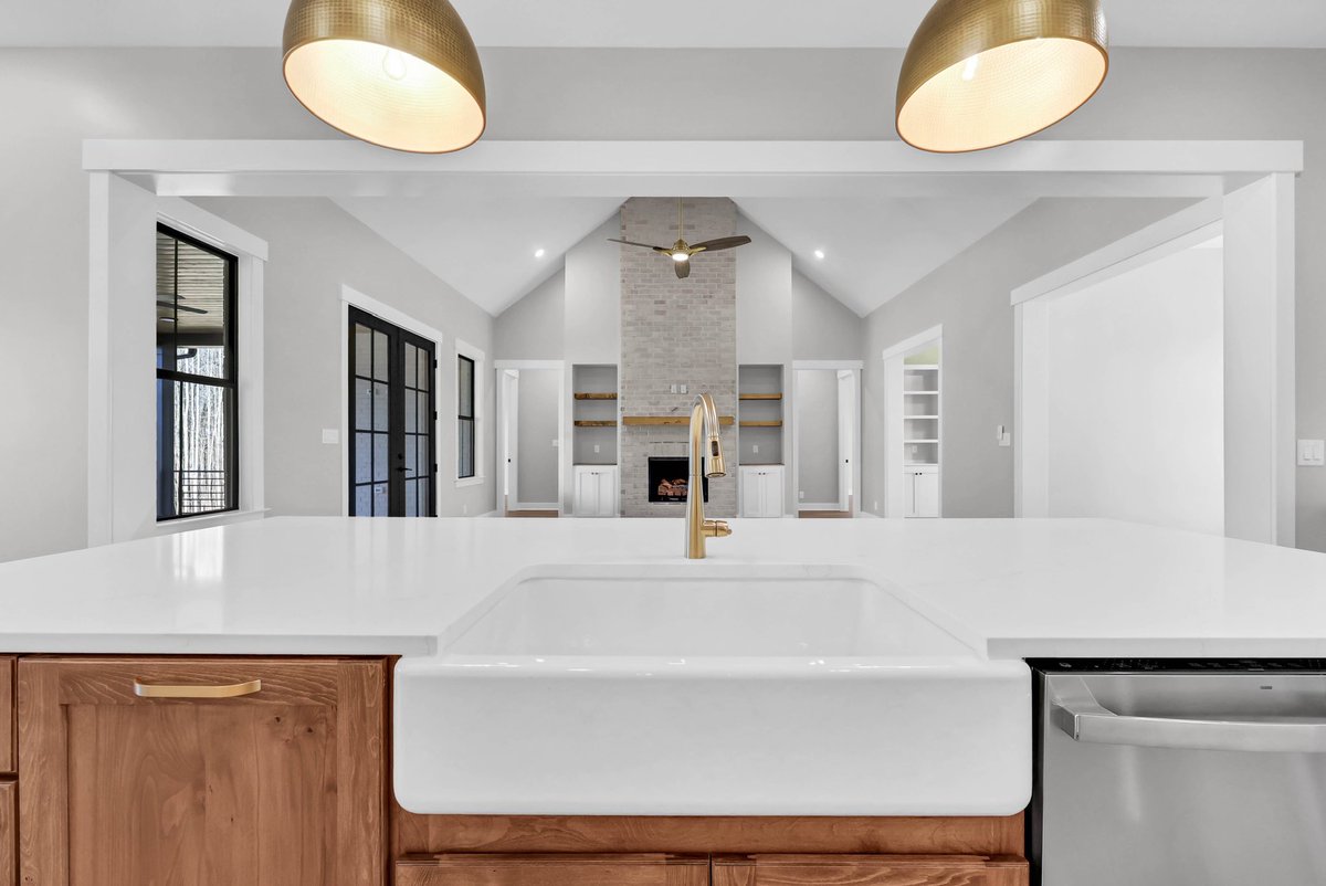 BRMillerCompany's tweet image. Another custom home complete.

Grateful for our clients who trusted us to bring their vision to life.

#CustomHome #NewConstruction #HomeBuilder #brmhomesllc