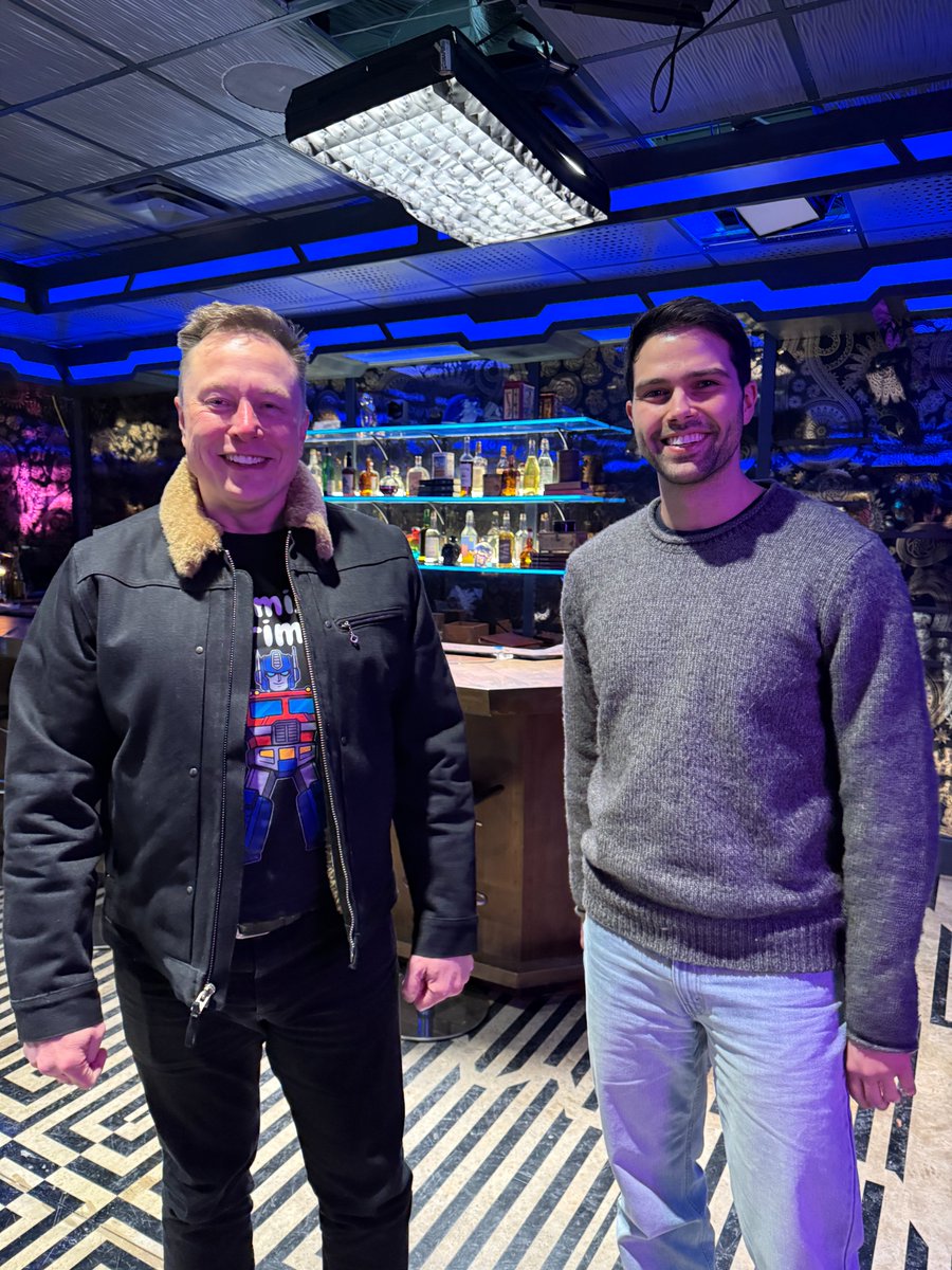 Max Farrens tweet media