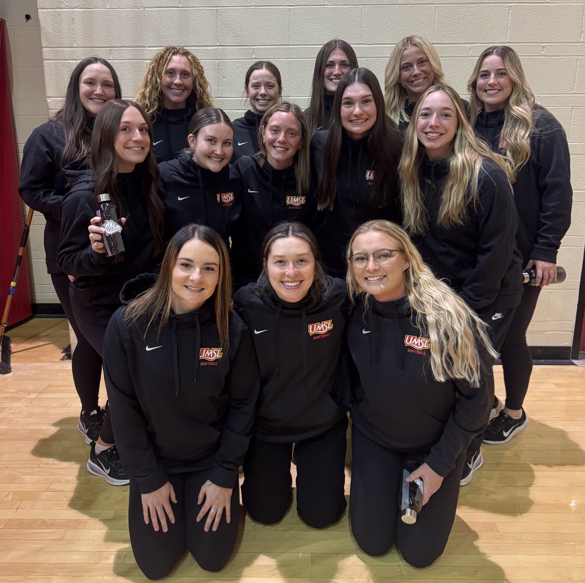 UMSLSoftball's tweet photo. CONGRATS to all these smarty pants!! Spent the evening celebrating and recognizing all their hard work🤓📚 https://t.co/H7ZG3bq3cy