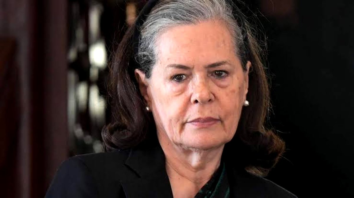 When other Congress leaders are getting Bharat Ratna

And she’s still ignored

Her silence says everything🙈🫣