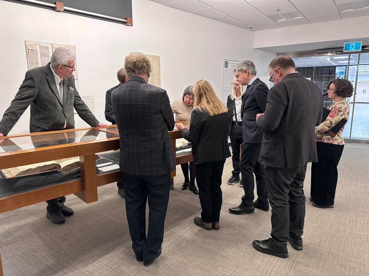 ItalyinCanada tweet media