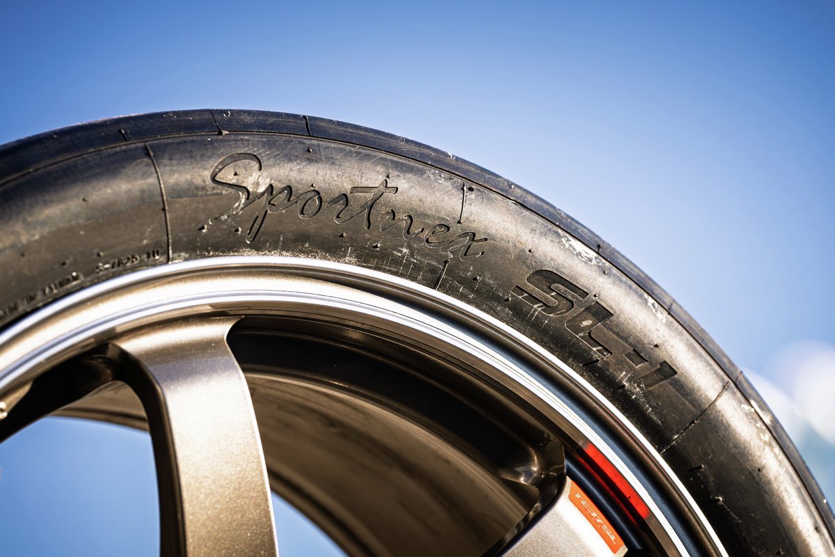 【公式】輸入タイヤ通販 AUTOWAY🛞(オートウェイ) tweet media