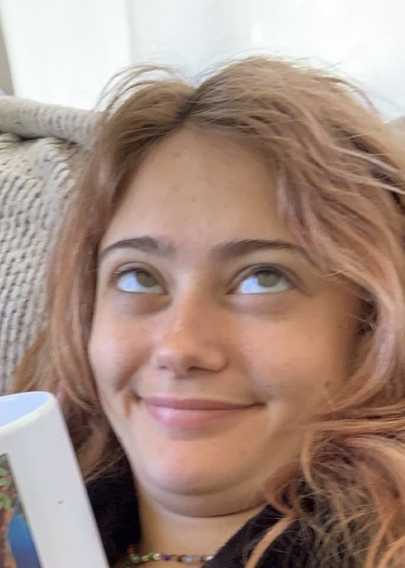 goon2cringe's tweet photo. Ella Purnell Face Porn Pt. 2 https://t.co/XyzkVlVlDF