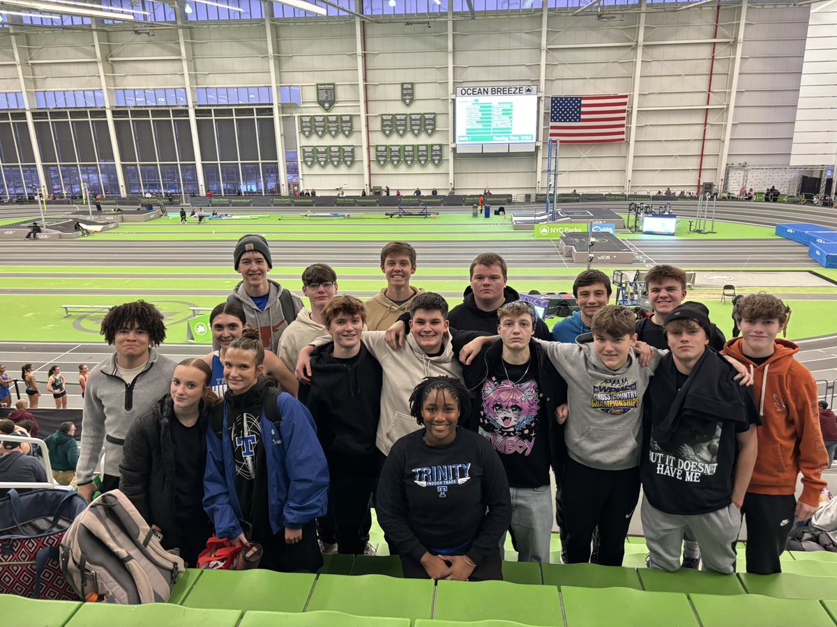 THStrack_field tweet media