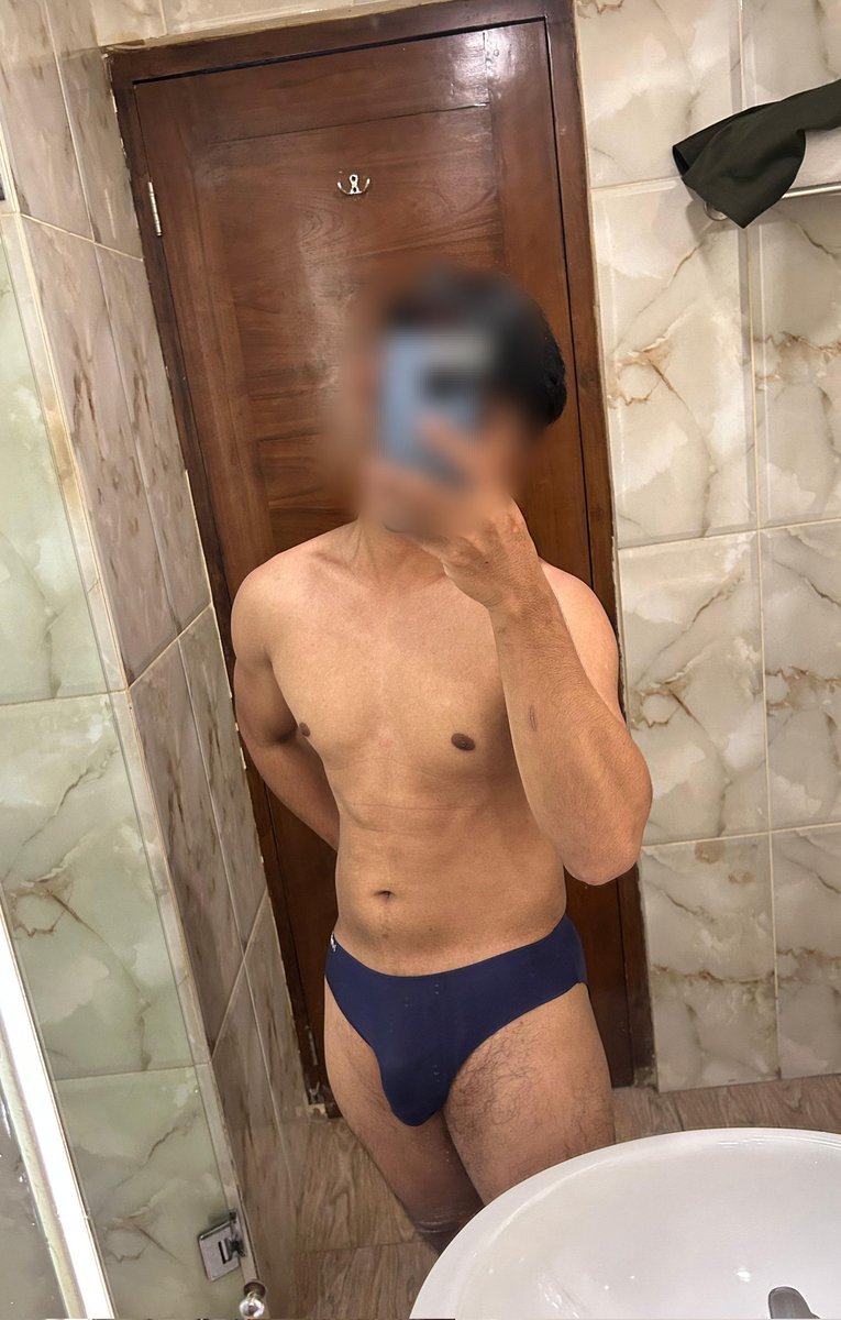 Menurut kalian berapa lama durasi ngewe yang enak pas bikin nagih? 🤔