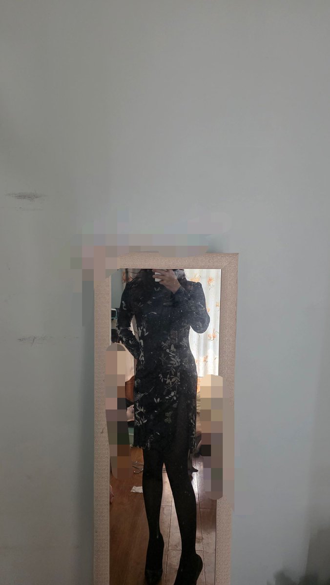 wangsic18201516's tweet photo. 反差美妇感丝袜高跟身材，好想试试前后都插着一根，线下不免哦#cd
#rs#西安咸阳女装大佬 https://t.co/EVAz57dB9D