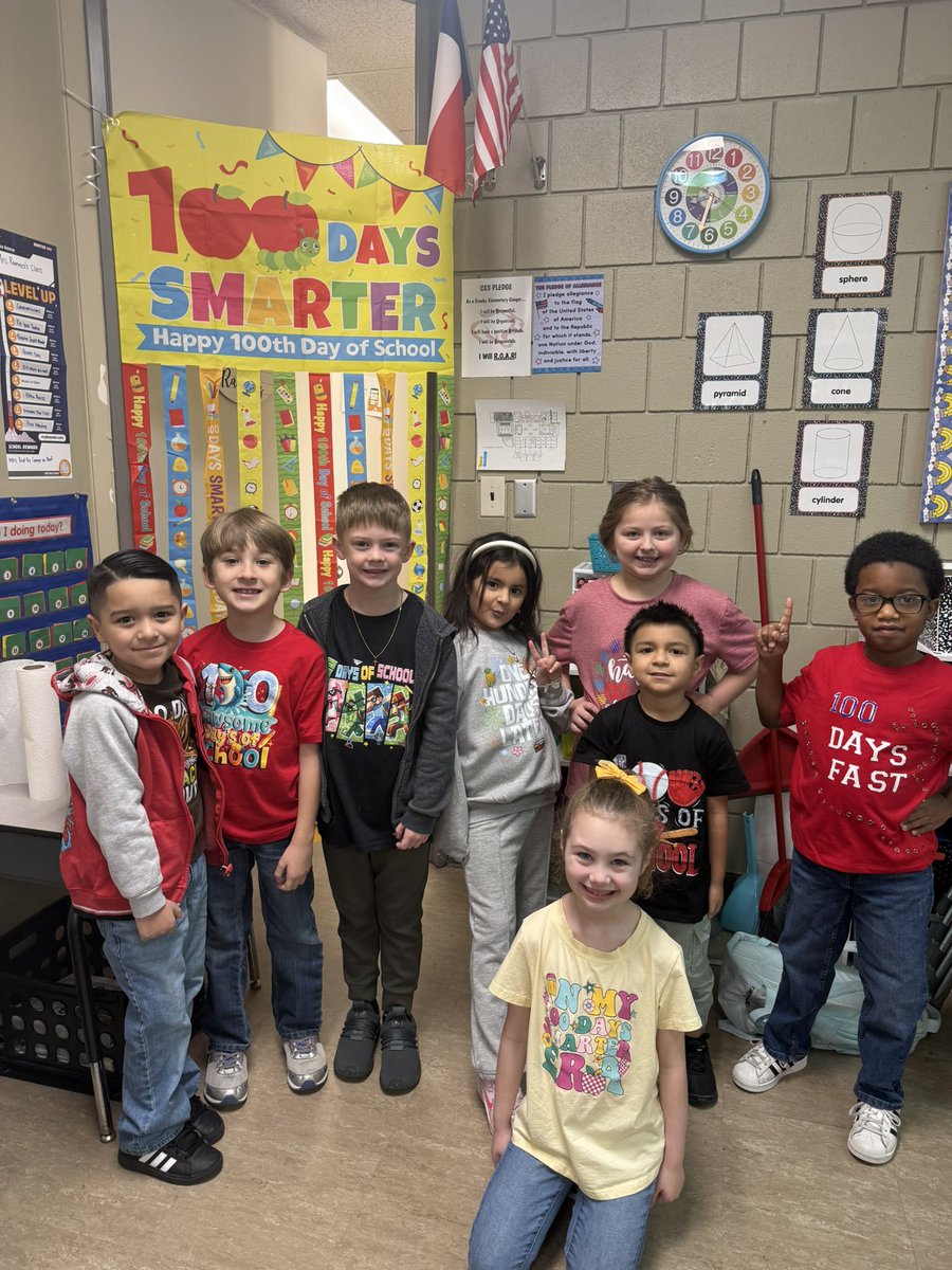 MrsBRamirez's tweet photo. 100 day fun. From counting snacks for 100 day trail mix to Wolf’s chicken stew read aloud. We had so much fun today! We are 100 days smarter! @CrosbyElem @CrosbyISD https://t.co/ZzBzsH5eLw