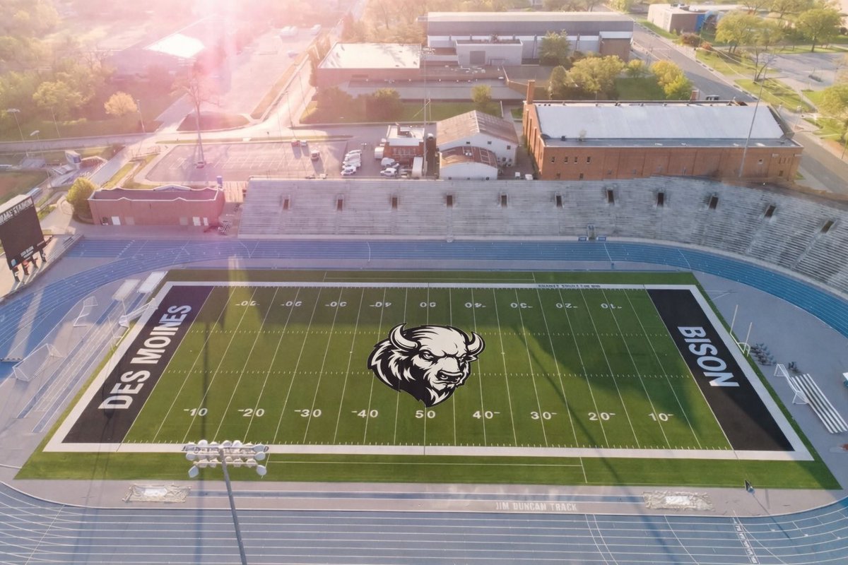 Des Moines Bison tweet media