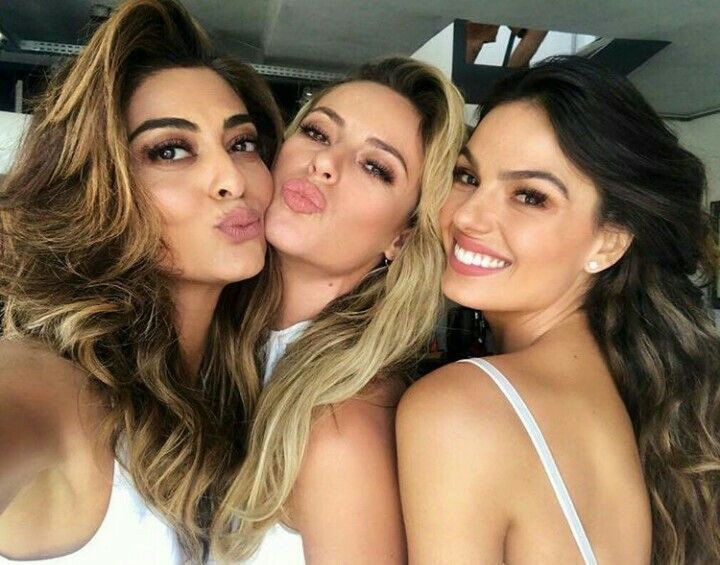 vahzit's tweet image. esse trio aqui fez história