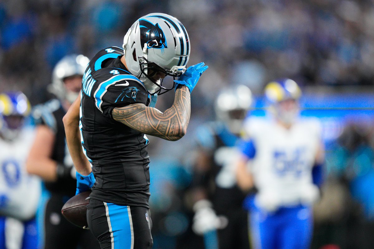 NickCarboniWCNC's tweet photo. BREAKING: #Panthers WR Tetairoa McMillan is the AP NFL Offensive Rookie of the Year.

He joins Cam Newton as the only Carolina players to win the award. @wcnc https://t.co/lDhMJZTu5R