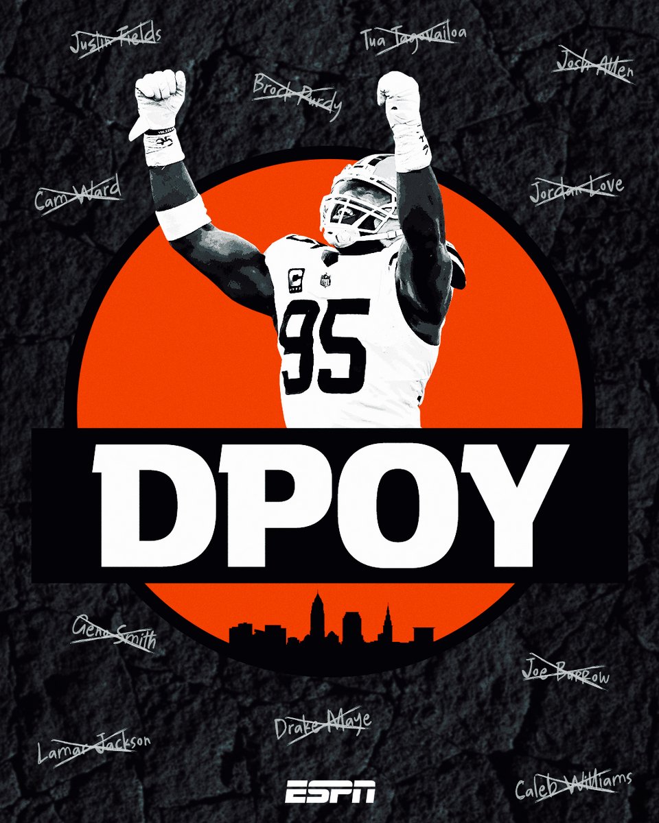 LIGHTNING STRIKES TWICE ️⚡️

Myles Garrett wins the 2025 NFL Defensive Player of the Year 🏆