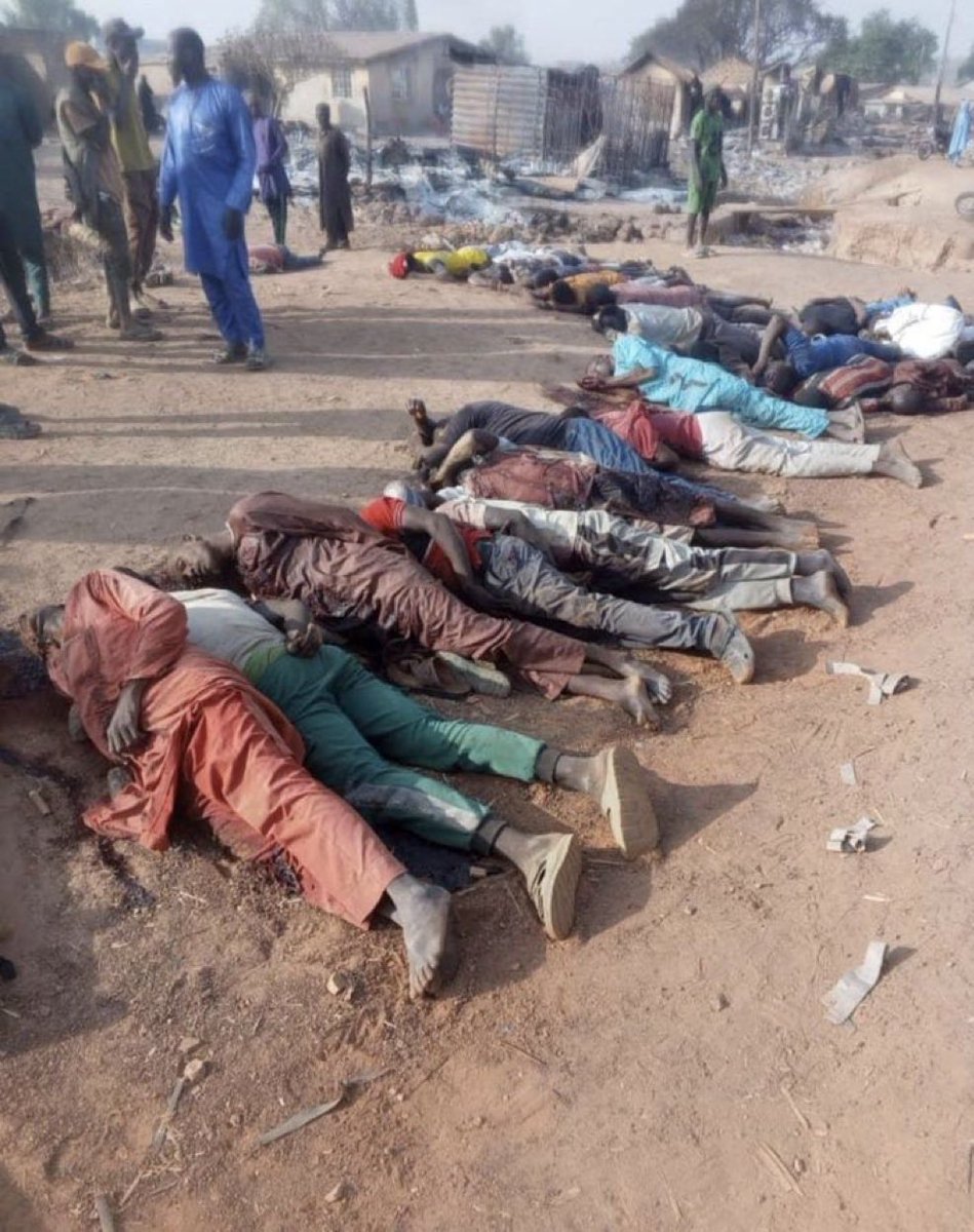 नाइजीरिया में 170 लोगों को सिर्फ इसलिए मार दिया गया क्योंकि उन्होंने मुस्लिम धर्म अपनाने से इनकार कर दिया था।