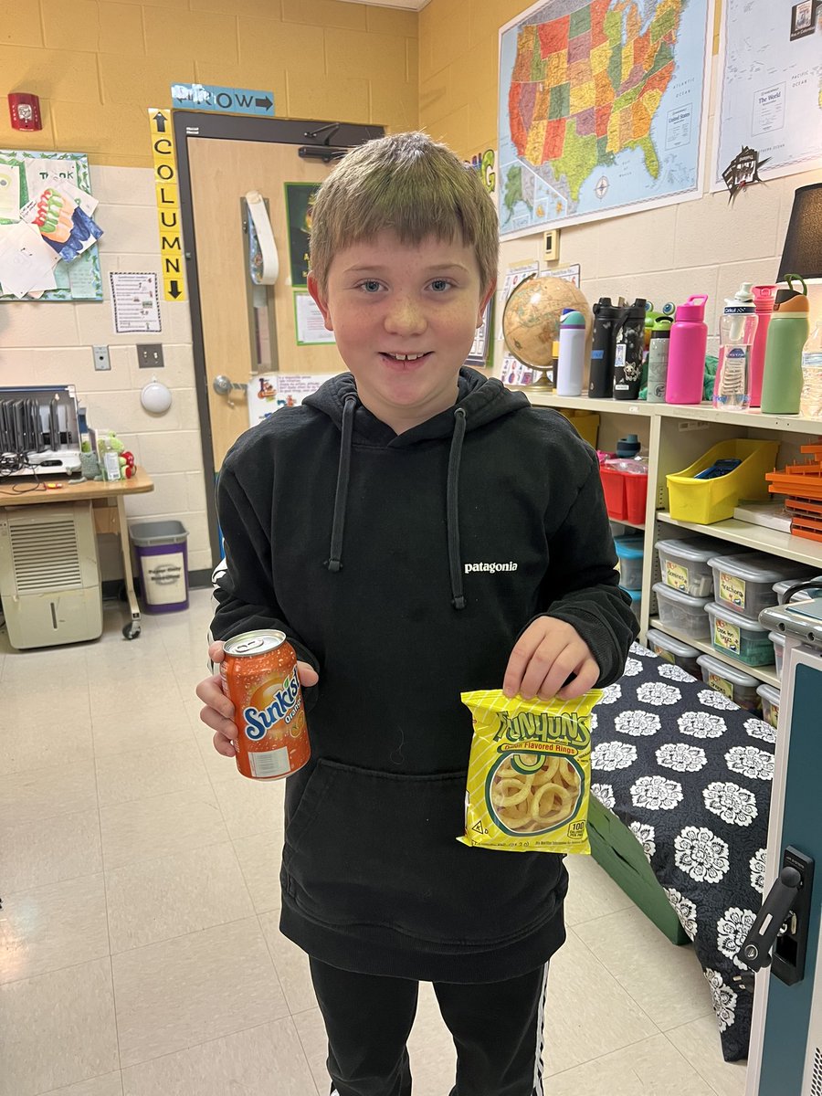 3rdCes's tweet image. We have a new multiplication master in the room! #mathisfun @ChristianaES1