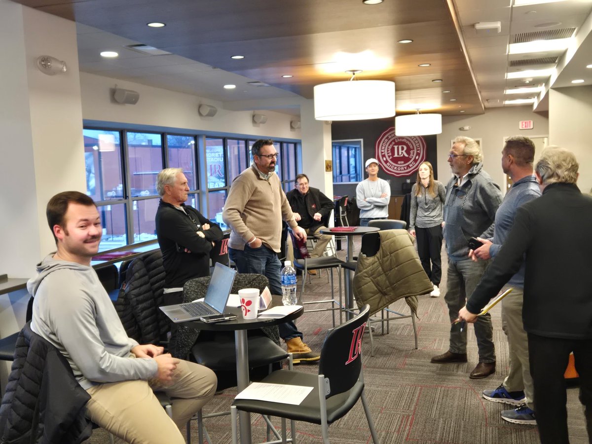 LR Bears Club tweet media