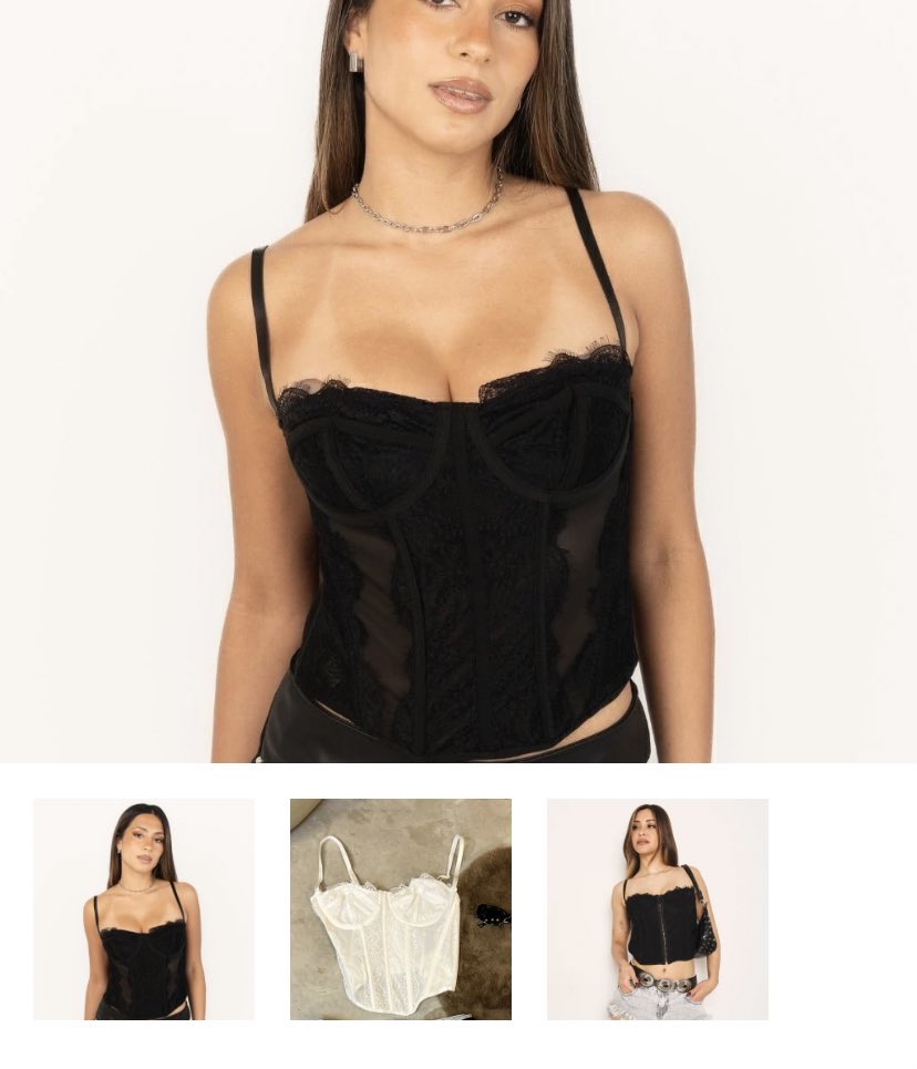 taiiii444's tweet image. Nadie habla de la paja q es tener tetas grandes pq a la primera q queres usar estos corsets haces un mal movimiento y te quedaste en pelotas CHAU me las voy a cortar con tijeras