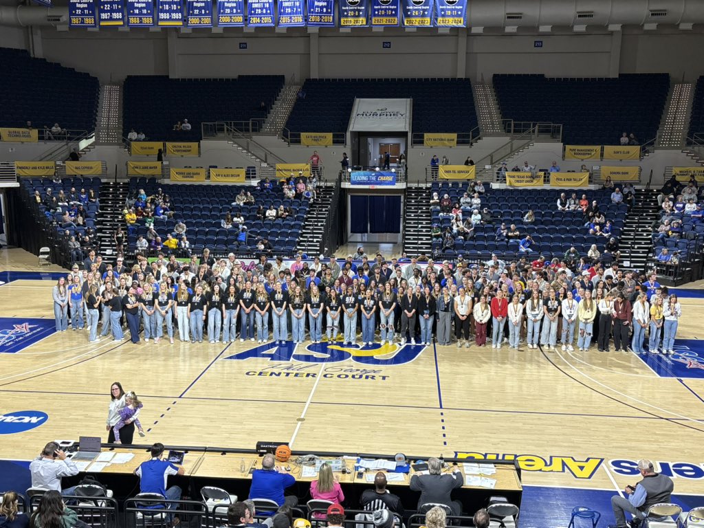 angeloathletics's tweet photo. Angelo State Athletics had 2️⃣7️⃣5️⃣ student-athletes named to the AD Honor Roll! 

#RamFam #GoAsARam https://t.co/QhTMuTpCHh