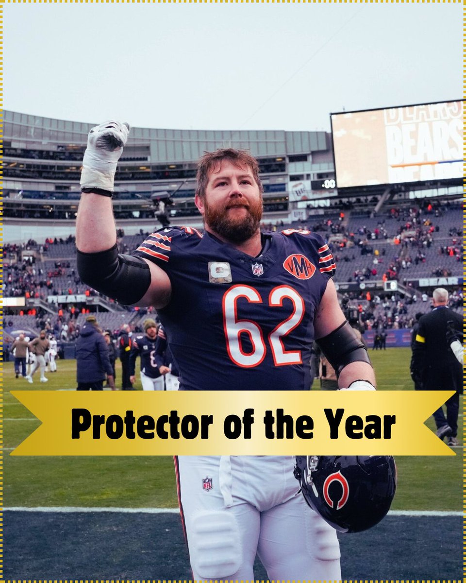 MySportsUpdate's tweet image. New award! The 2025 Protector of the Year is #Bears G Joe Thuney