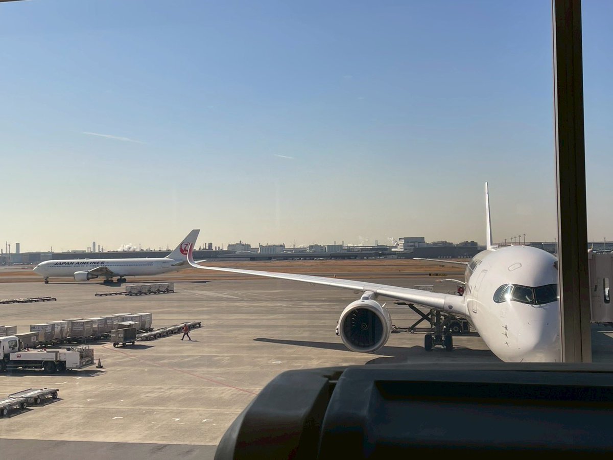 1207TNK's tweet photo. ✈️ https://t.co/gKU38C6kvf