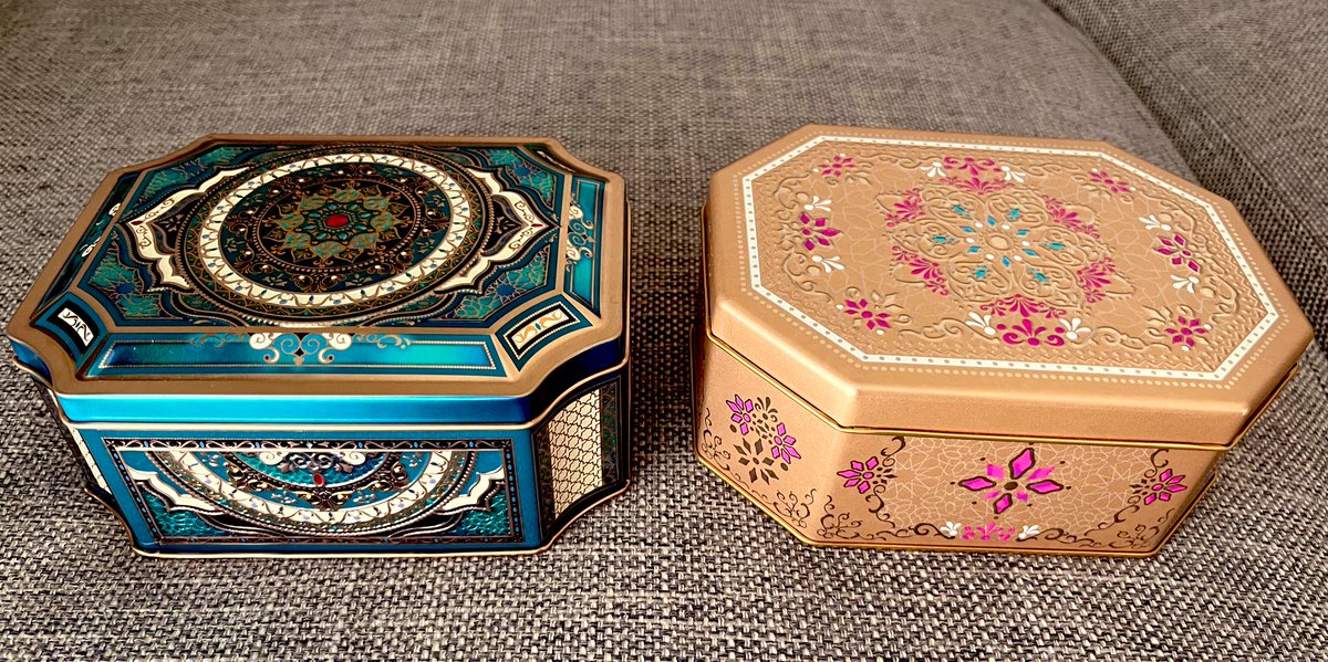 休憩がてら昨日買ったジャミーラの缶を眺めてたんだけど、こう見ると