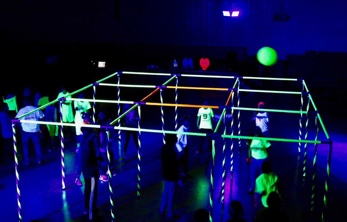 9squareintheair's tweet image. The 9 Square in the Air Black Light Accessory Kit is a great way to take the fun to the next level! #9squareintheair #9square #ninesquare #physed #groupgames #neon #blacklight