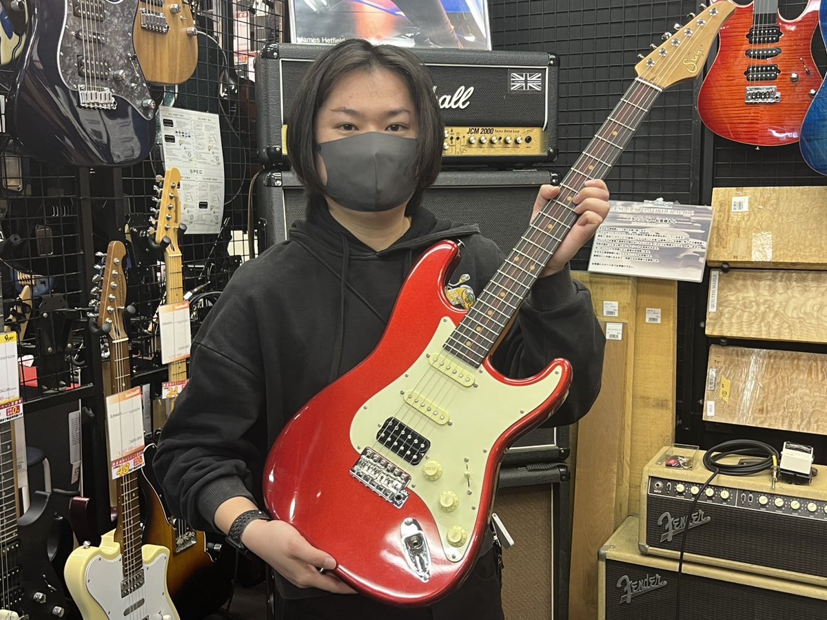 espcrafthouse's tweet image. なんといっても、ほどよいクラックが入ったボディに赤いラメがたまらなくかっこいい！
より自然でワイルドなヴィンテージトーンをベースに、Suhrの弾きやすさがプラスされた夢のような日本限定仕様のギターです！

#俺たちの本命ギア総選挙
#ESP渋谷
#Suhr
bigboss.jp/store/products…