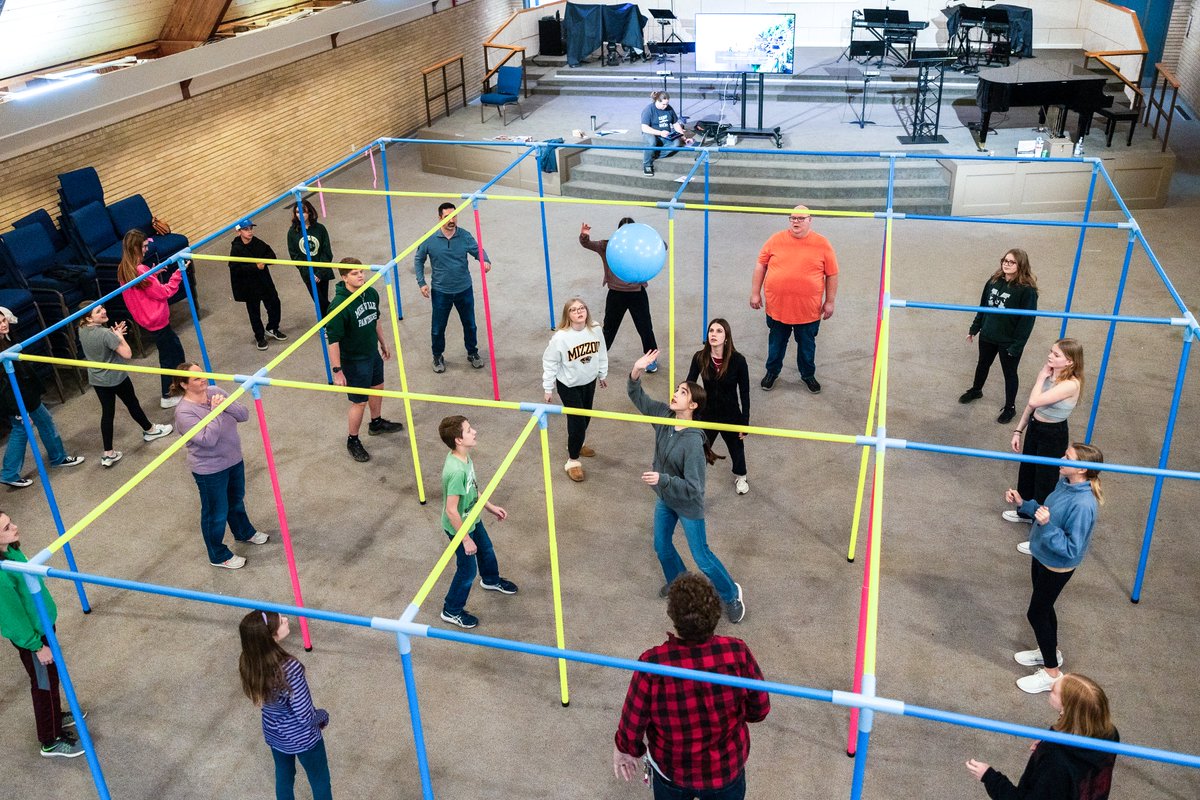 9squareintheair's tweet image. BIG SQUARE is a larger than life game brings a whole new level of playing 9 Square in the Air. A bigger middle square, more players, and a few extra game play rules! 9squareintheair.com/pages/variatio…
#9squareintheair #9square #ninesquare #physed #groupgames