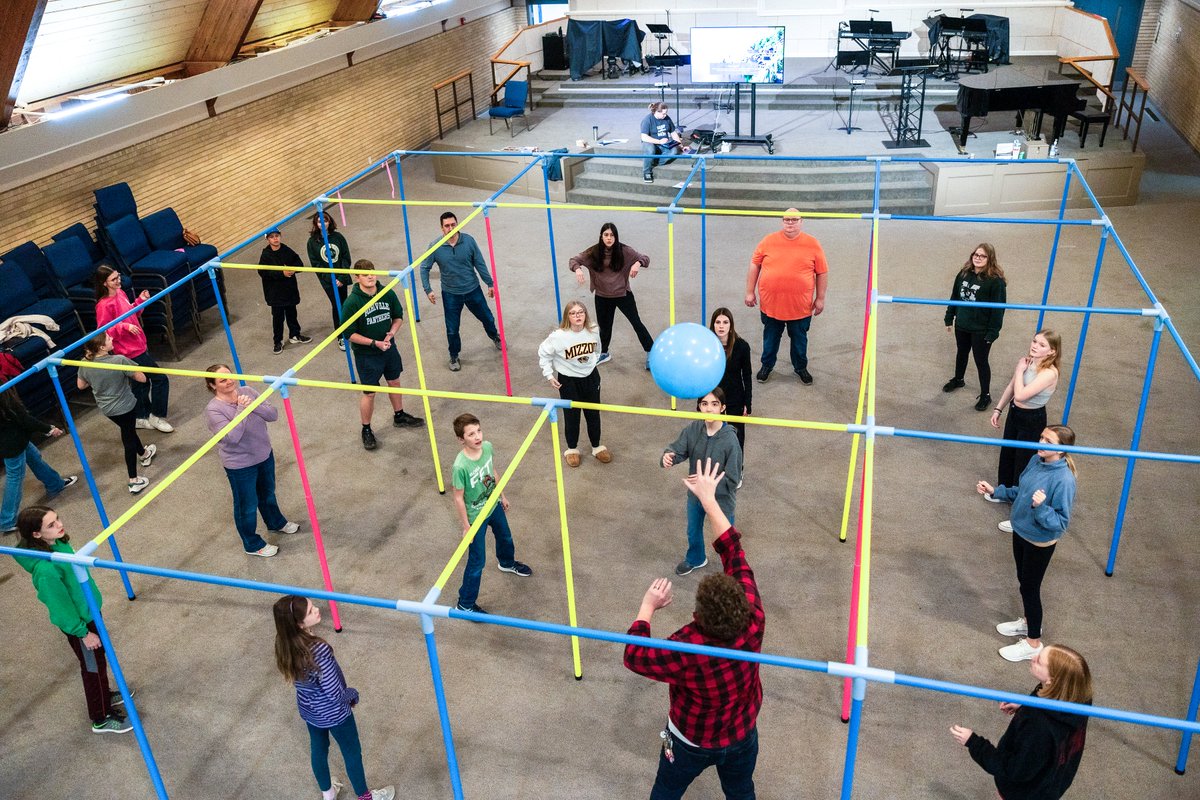9squareintheair's tweet image. BIG SQUARE is a larger than life game brings a whole new level of playing 9 Square in the Air. A bigger middle square, more players, and a few extra game play rules! 9squareintheair.com/pages/variatio…
#9squareintheair #9square #ninesquare #physed #groupgames