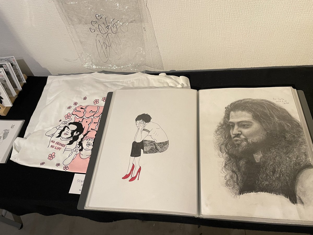 Q1QLw49VcTP3WN1's tweet photo. 原画見ると迫力あるわ〜✨
Cabinet of curiosity 2
開催中です
金土日在廊しています（私ネ）
 #同一作家 
@mibo_mibott https://t.co/reiouQodgq