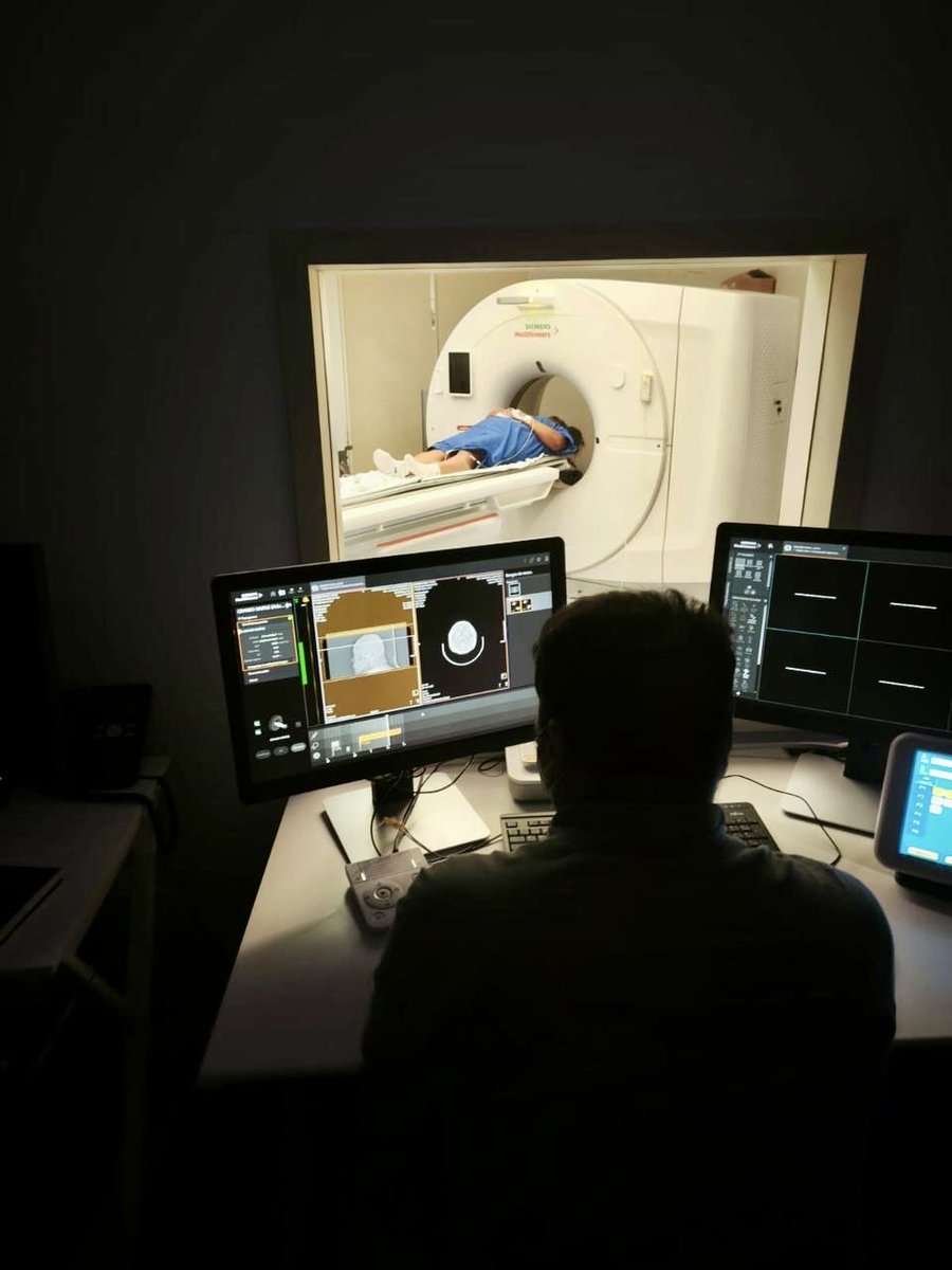 martibatres's tweet photo. Tras hacer las pruebas necesarias, el tomógrafo del Hospital Regional de Alta Especialidad Bicentenario de la Independencia del @ISSSTE_mx comienza a funcionar. Fue sustituido un láser faltante y se le dio el mantenimiento necesario. https://t.co/3OdJ9luz4A