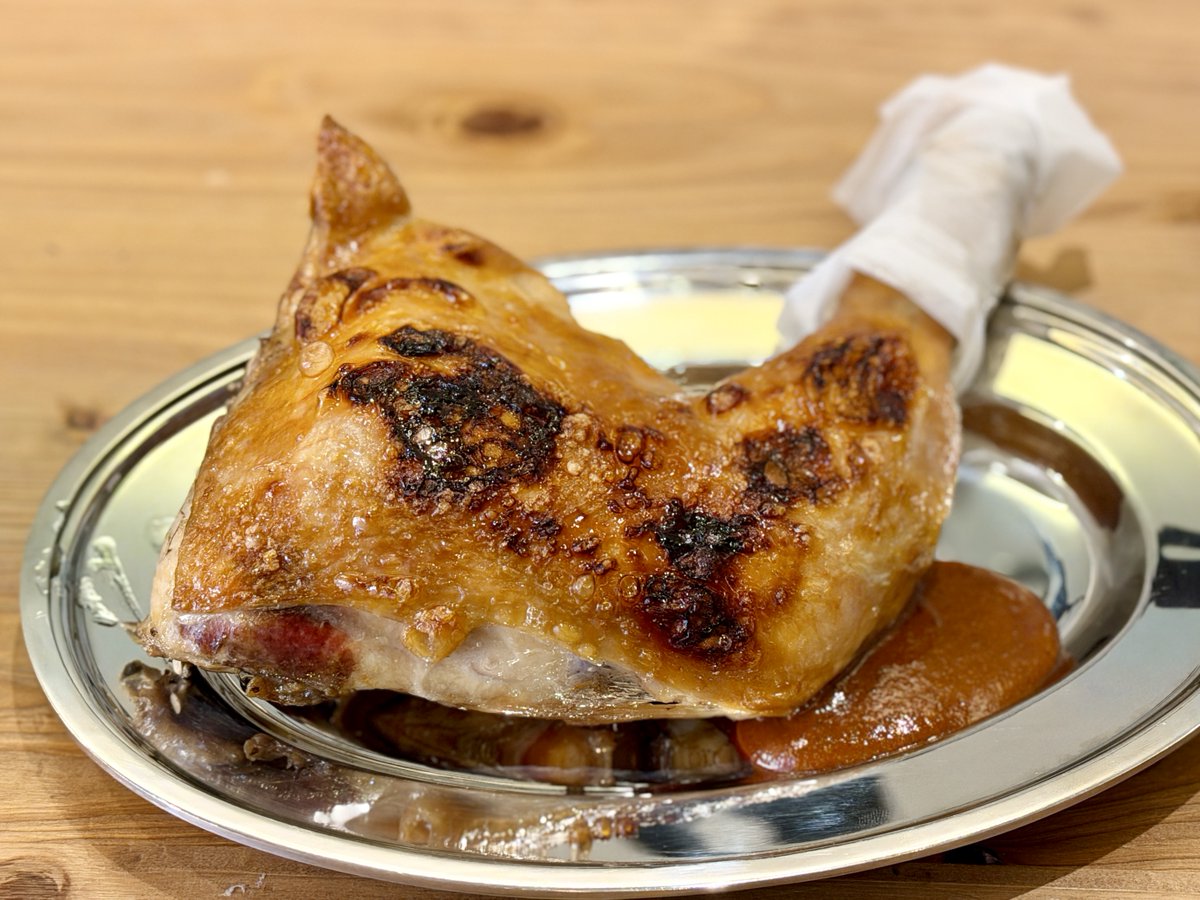 【福岡グルメ】フードライター・デビ高橋 tweet media