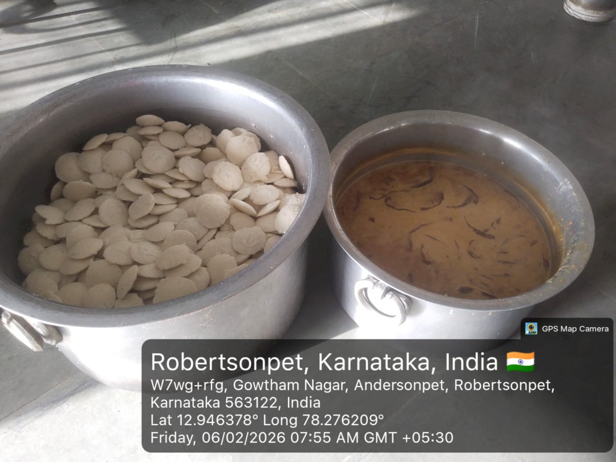 MDRSSC40KGF's tweet photo. Breakfast #SocialAudit_SWDMeals #SocialWelfare_Karnataka @SWDGoK https://t.co/UMxRxuF5Vt