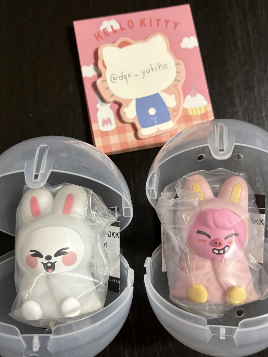 ともこ tweet media