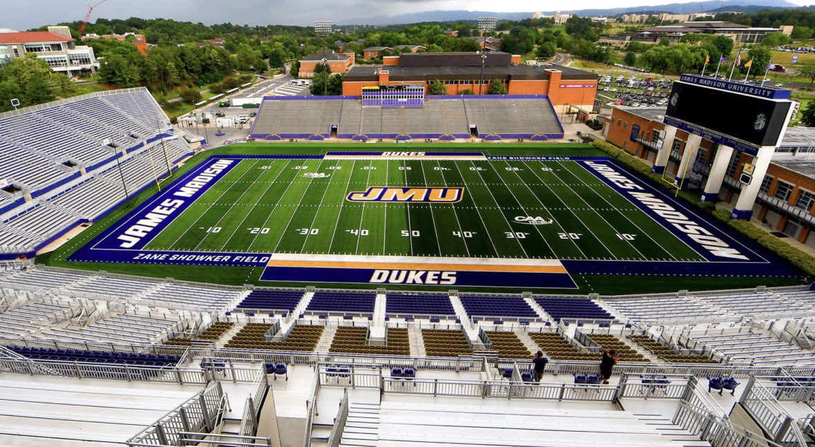 Demetri Lowe tweet media