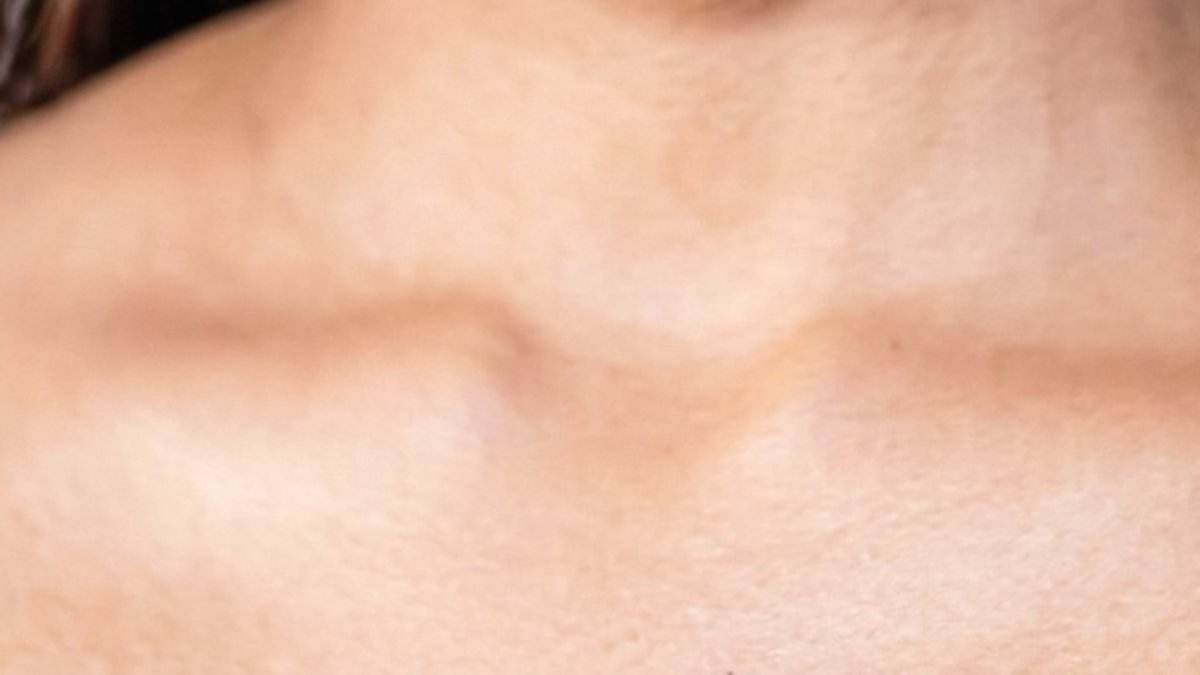 Tap to get kiss from malavika 😘
#MalavikaMohan #MalavikaMohanan