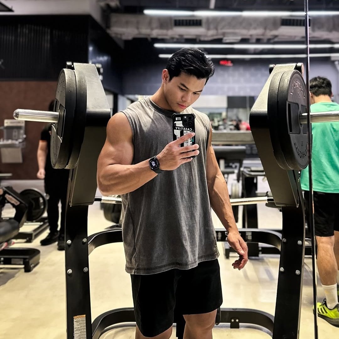 sinzarfa's tweet image. sby yang mau pijat ready ya #pijatsurabaya #gaysurabaya #pijatpriasurabaya