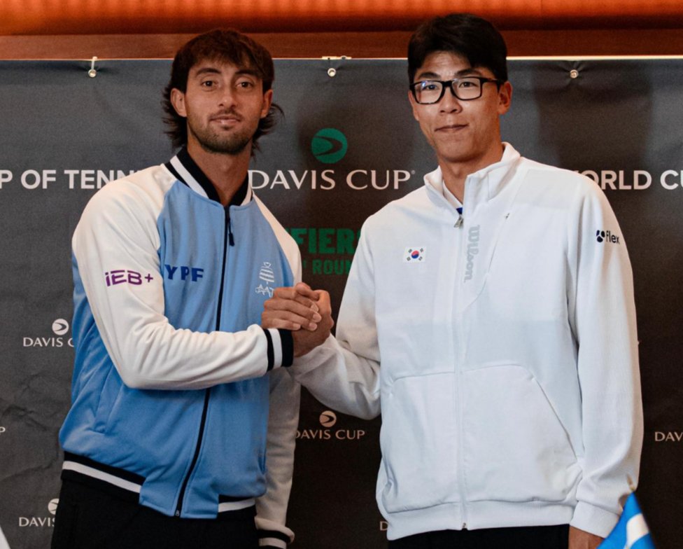 Copa Davis
Corea vs Argentina en Busan
VIERNES 23hs ARG

Thiago Tirante vs Hyeon Chung 
Marco Trungelliti vs SoonWoo Kwon 

DOMINGO 1AM ARG

Fede Gómez/Guido Andreozzi vs Para/NAM

Trungelliti vs Chung
Tirante vs Kwon