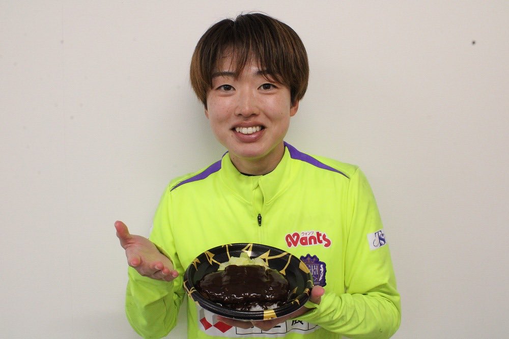塩田満彩 (@shiota_maaya) / Posts / X