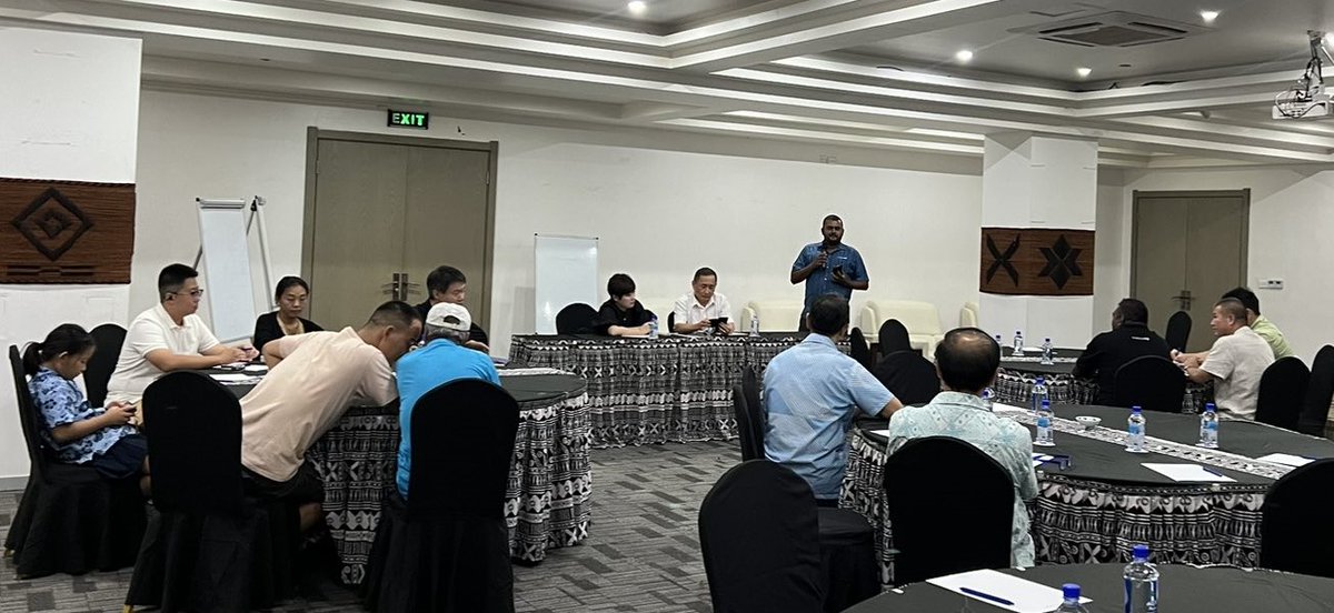 InvestmentFiji's tweet photo. Investment Fiji hosted an Investor Engagement Forum yesterday at Nalagi, Nadi, bringing together Fiji’s Ambassador to China, H.E. Robert Lee, and Chinese investors to discuss and share updates on ongoing projects. The forum focused on finding ways for the government to better support businesses and help them grow.

Participating companies included Eco Essentials, Vatukoula Gold Mines, SGV Group, Lital Investments, Li Trading, Yixin Technology Pte Ltd, Ten Degrees Lin Hotels & Suites, Dua Pacific Investments, and Sino Pacific Services. 

During the meeting, investors shared their current challenges and suggested ways to fix them. Investment Fiji and the Ambassador will now work directly with the relevant government agencies to act on these recommendations and find solutions.

By addressing these issues directly, Investment Fiji and the government aim to make it easier for international partners to operate and invest in the country. 

#FijiBusiness #Nadi #Supportforbusinesses