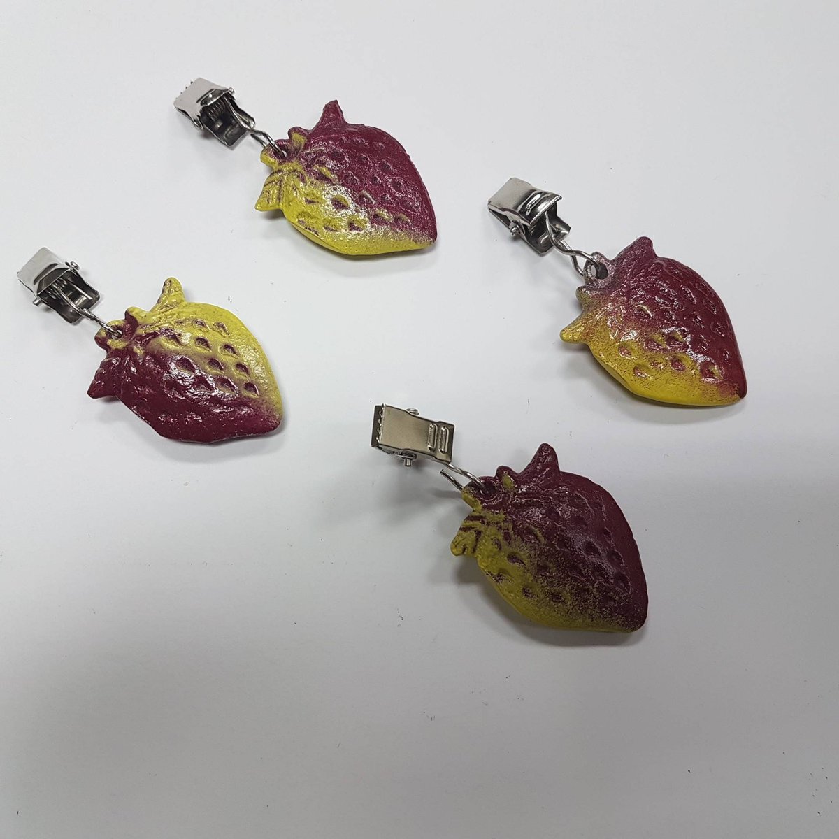 arlissbryant's tweet image. Tablecloth weights patio table weights strawberries tuppu.net/ce7c4d29 #Etsy #paintedpalace2015 #RestaurantTable