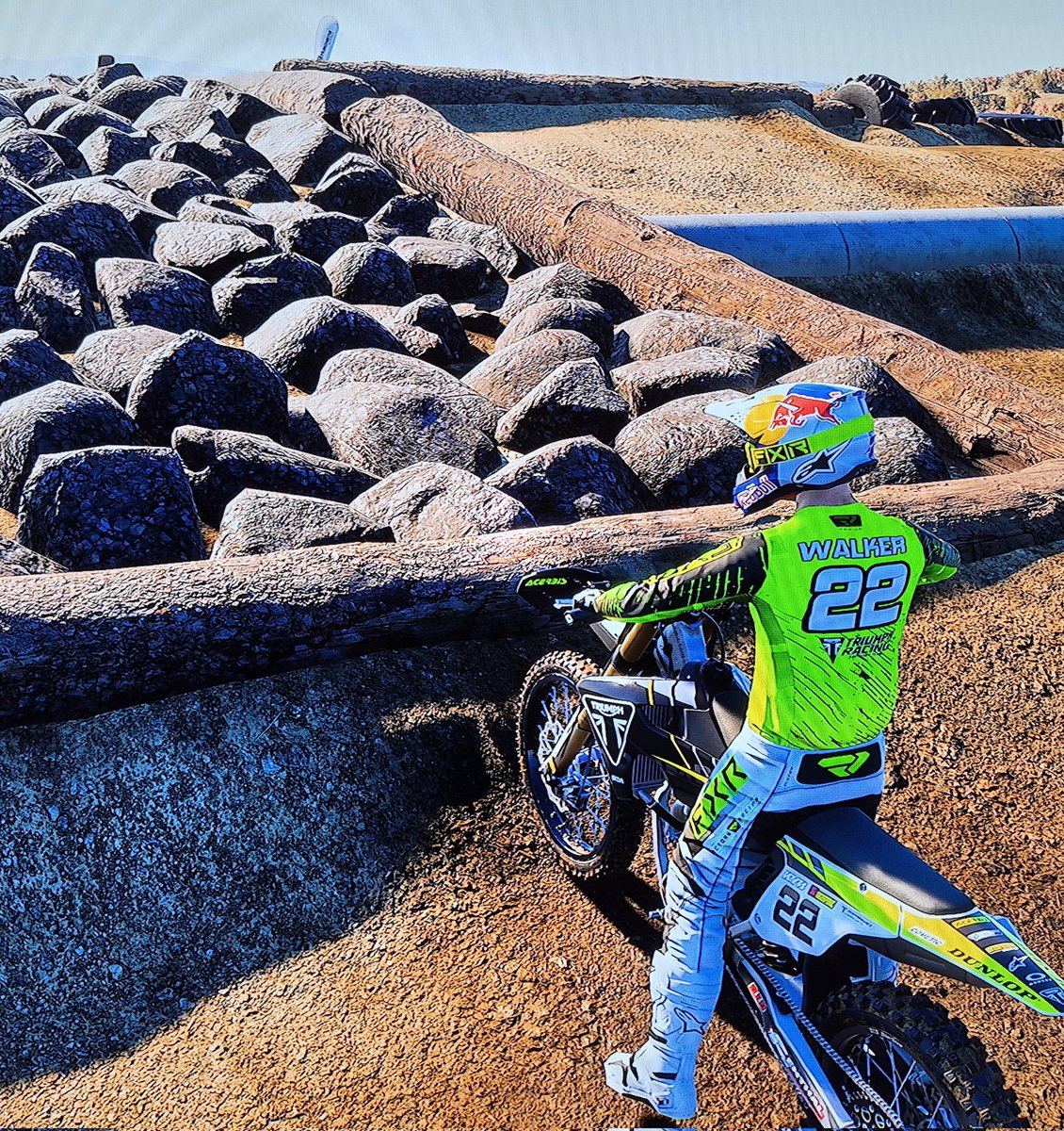 Marc Anthony tweet media