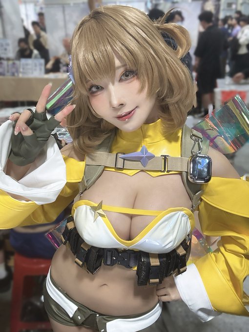 Twitterのコスプレ画像16