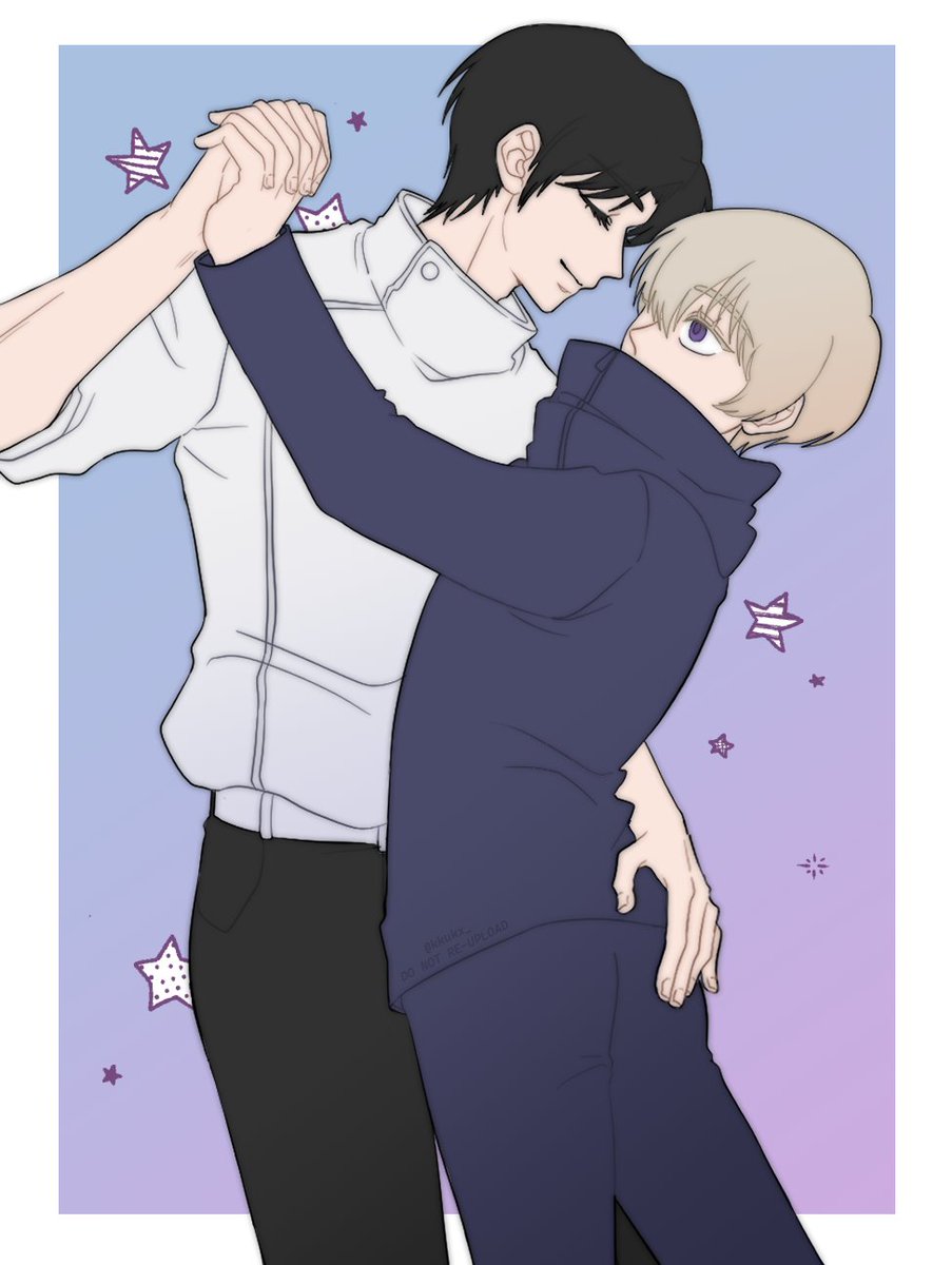 kkukx_'s tweet image. Suddenly, someone will dance with you even if they don't like dancing...

#乙棘