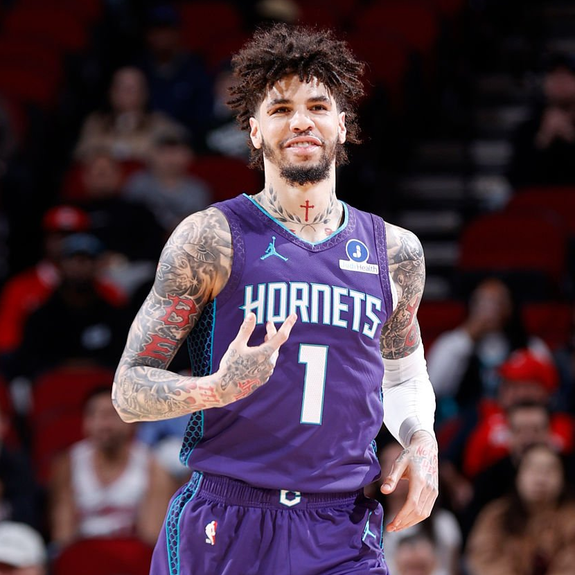 HornetsReddit's tweet photo. HORNETS WIN! 8 IN A ROW! 🔥

Charlotte Hornets 109–99 Houston Rockets

Kon Knueppel: 24 PTS, 4 REB, 2 AST, 2 3PM
LaMelo Ball: 20 PTS, 6 REB, 4 AST, 5 3PM
Miles Bridges: 18 PTS, 6 REB, 4 AST, 3 3PM
Josh Green: 14 PTS, 2 AST, 4 STL, 3 3PM
Brandon Miller: 11 PTS, 3 REB, 3 STL